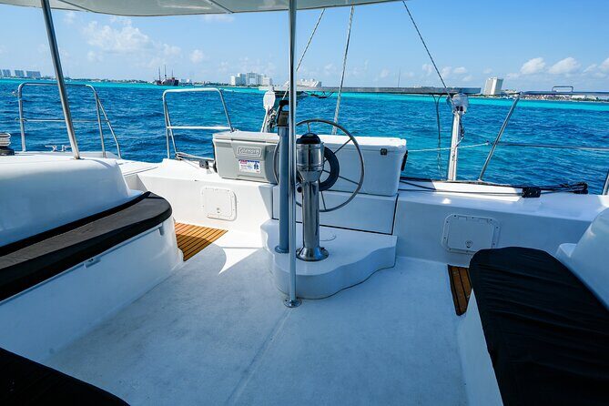 Laura Catamaran Private Tour to Isla Mujeres - Highlights from Guest Feedback