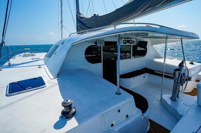 Laura Catamaran Private Tour to Isla Mujeres - Who Is This Tour Best For?