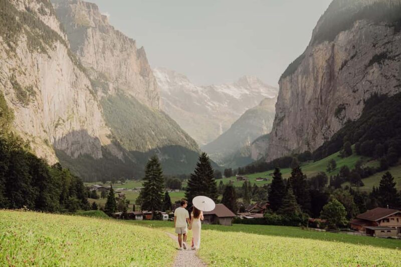 Lauterbrunnen & Wengen: Photoshoot at the best spots. - FAQs