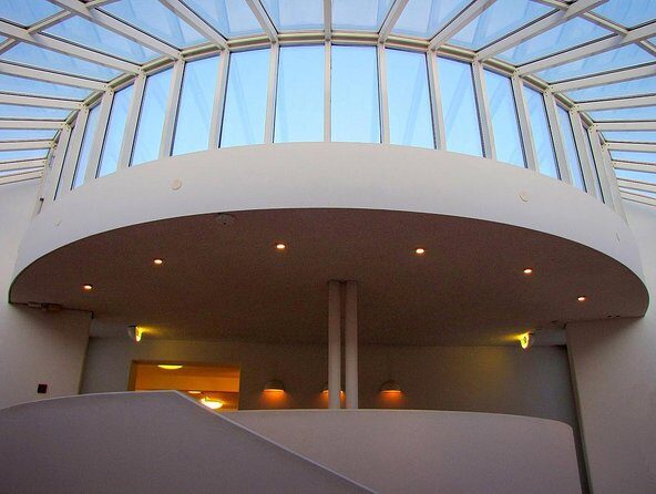 Layover or weekend tour ? - do you want to get to know our city ? - Key Points