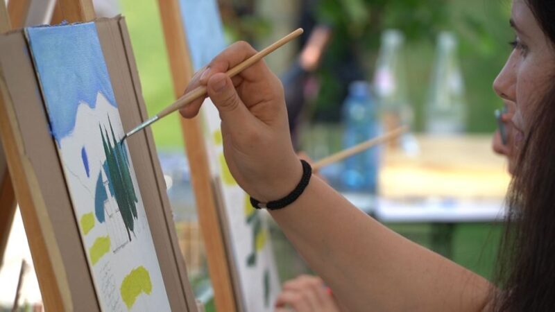 Lazise: Painting Expereince with Wine and Local Food Platter - Key Points