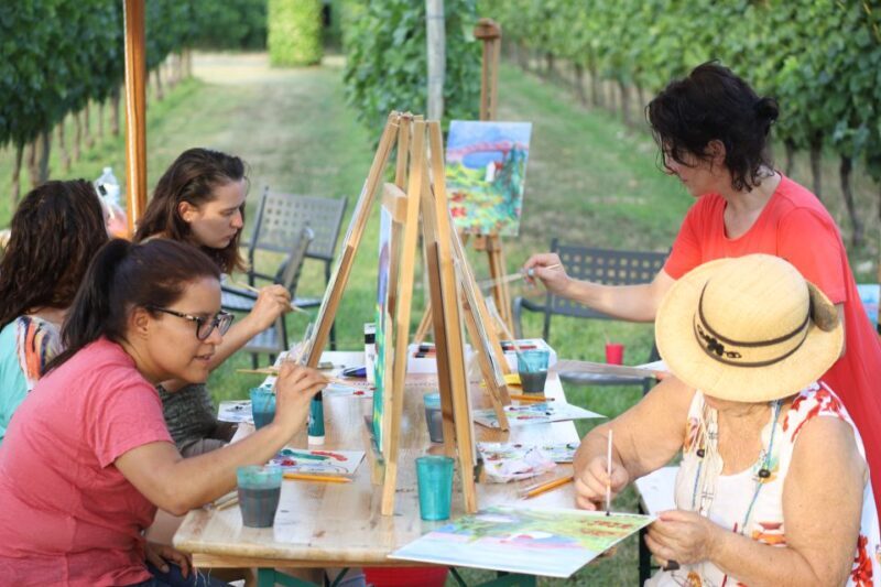 Lazise: Painting Expereince with Wine and Local Food Platter - FAQ