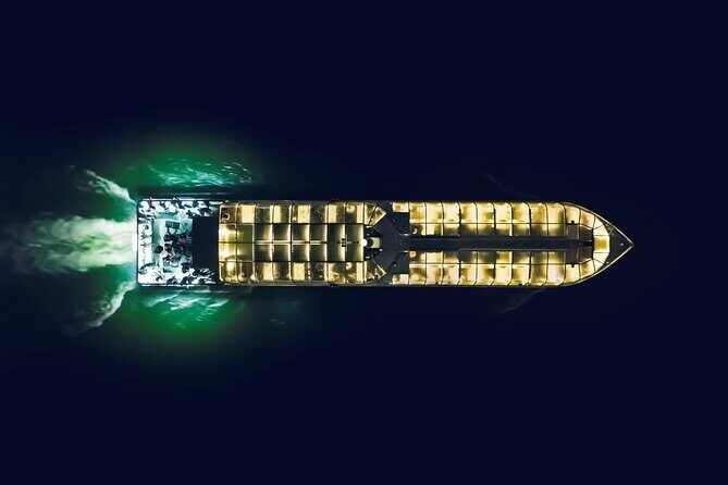 Le Bateau-Mouche Sightseeing Cruise in Montreal - Who Is This Tour Best For?