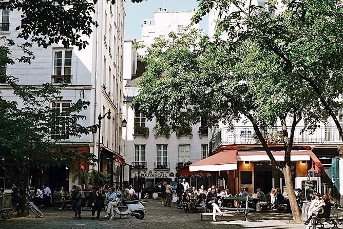 Le Marais District & Jewish Quarter Guided Walking Tour 12ppl Max - What guides get right (and why reviews praise them)