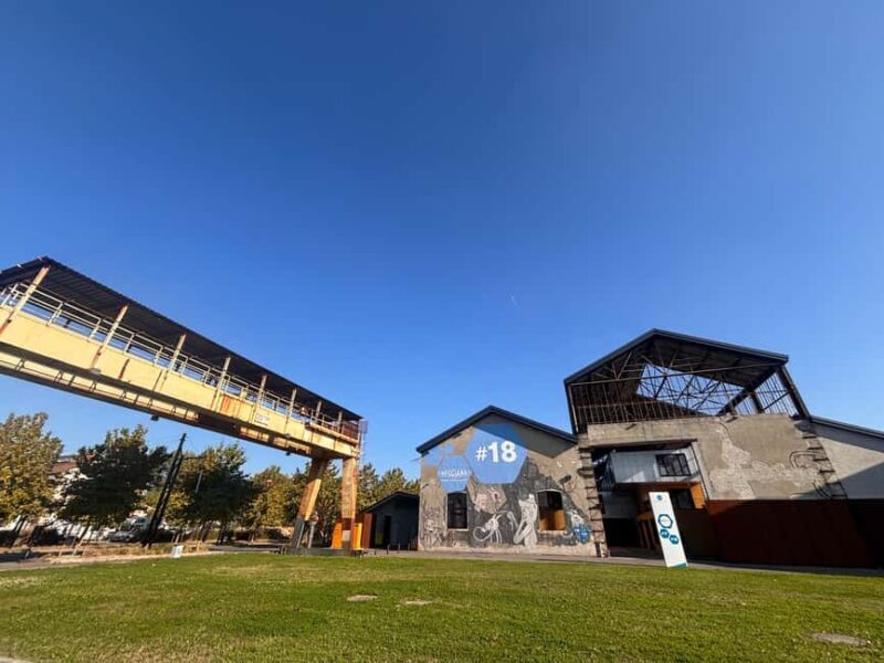 Le Officine Reggiane: una storia di archeologia industriale - Practical Considerations and Comfort