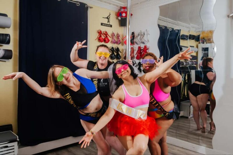 Learn to Pole Dance in Paris - In-depth Breakdown of the Experience