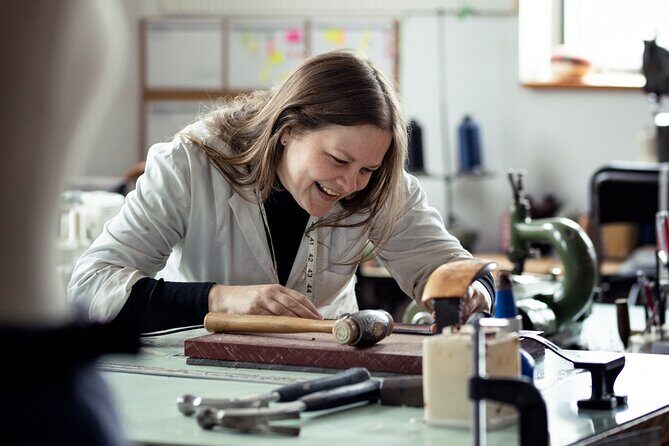 Leather belt making workshop - The Experience in Detail