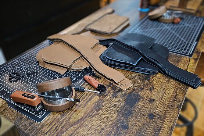 Leather Handbag Sip and Stitch at Rob Hall Design Studios - Who Should Consider This?