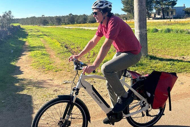 Lecce: E-Bike tour to Galatina with old olive mill & wine taste - Key Points