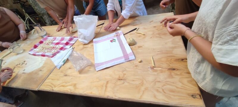 Lecce: Pasta Making Class in 1400s-Era Courtyard with Wine - A Deep Dive into the Experience