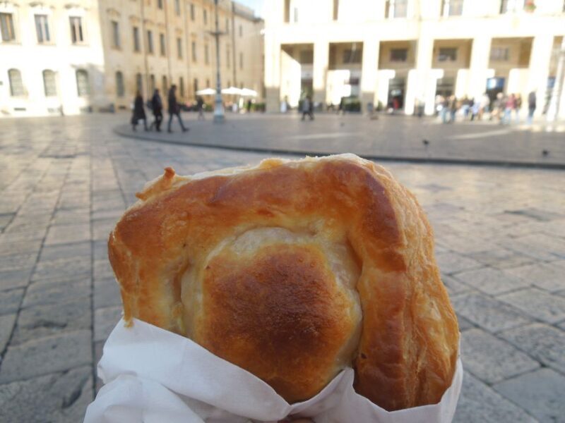 Lecce: Street Food Tasting and Sightseeing Tour - The Guided Experience: Why It Works