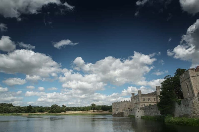 Leeds Castle, Canterbury, Dover, Greenwich Boat Ride & Snack - FAQ