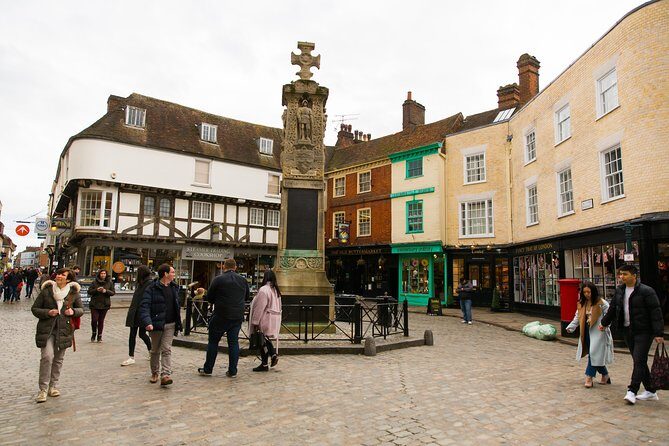 Leeds Castle, Cliffs of Dover and Canterbury Day Trip from London with Guided Cathedral Tour - The Guide Makes or Breaks the Experience