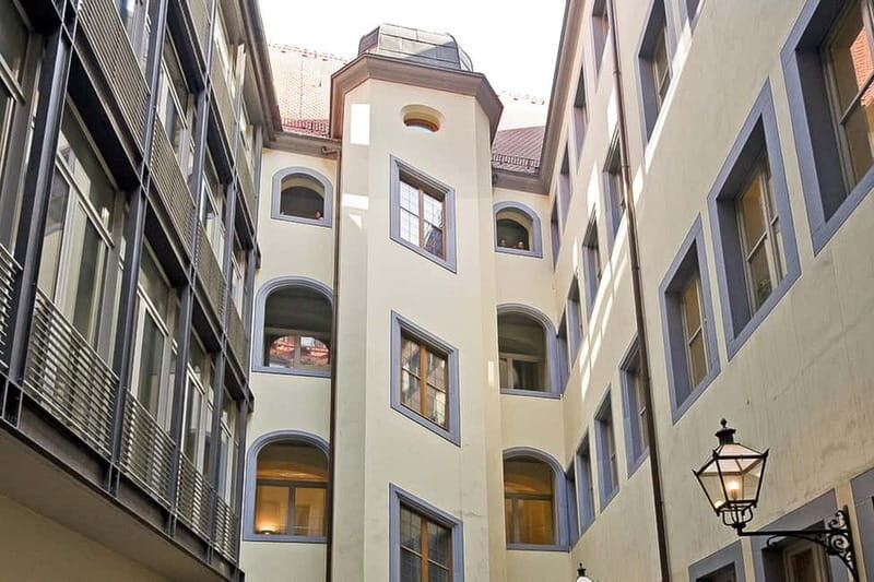 Leipzig: Courtyards, Houses, Trade - Passage Tour in German - The Experience Itself: Practical Details