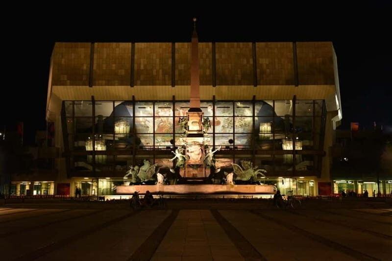 Leipzig Night Watchman of the 21st Century: Modern Evening Tour - A Deep Dive into the Experience