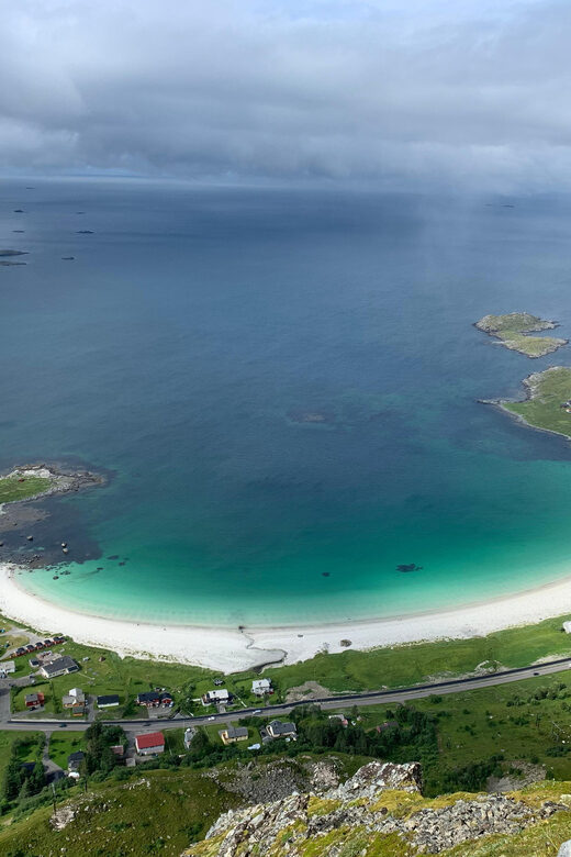 Leknes: 4 Hours Private Exclusive Car Sightseeing in Lofoten - Why This Tour Works Well