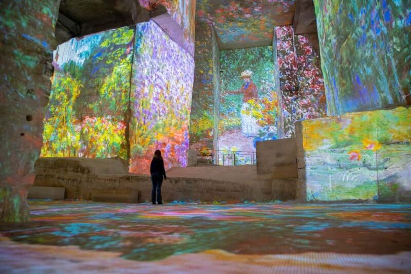 Les Baux-de-Provence: Carrières des Lumières entry ticket - Key Points