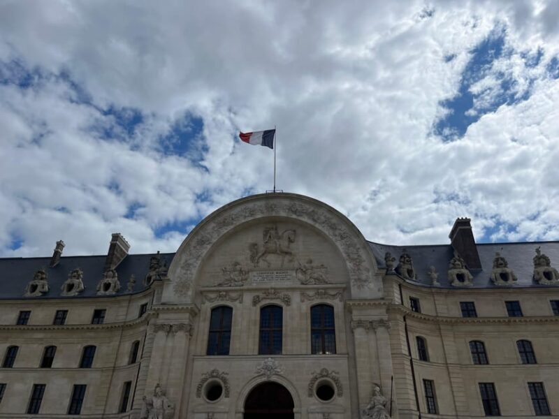 Les Invalides: Museum Ticket Entry & 4h Private Guided Tour - How the Tour Feels in Practice