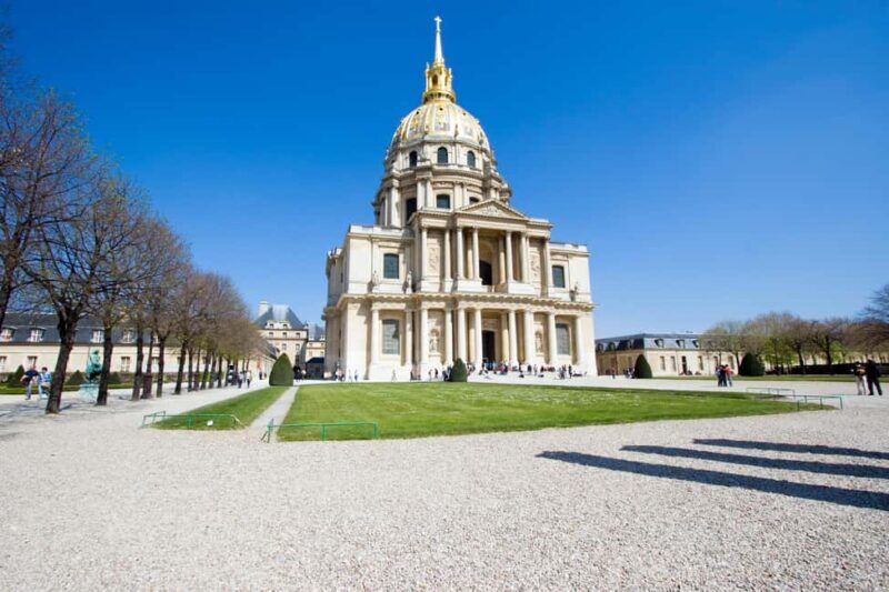 Les Invalides: Royal Hospital to Napoleon's Tomb - The Highlights of the Tour