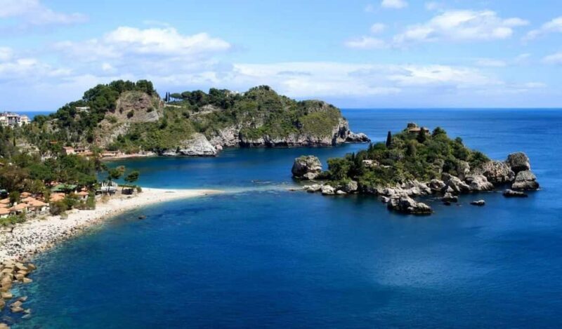 Letojanni, Taormina & Isola Bella: Daily group tour with an aperitif - Key Points