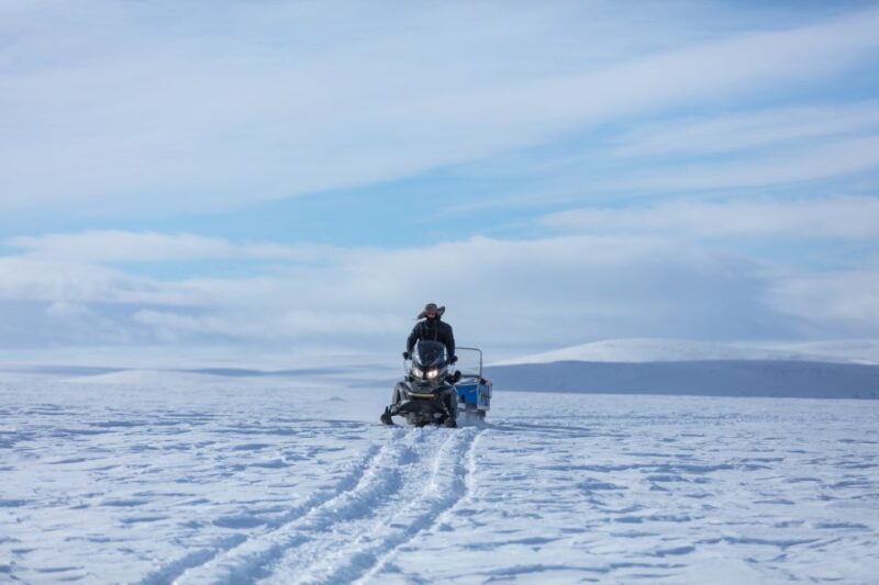Levi: Snowmobiling Adventure - The Experience in Detail