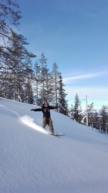 Levi: Snowsurfing Adventure with Snowshoe Hike - An In-Depth Look at the Levi Snowsurfing Adventure