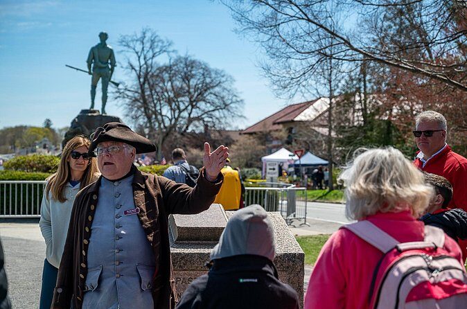 Lexington Battle Green Walking Tour with Costumed Guide - Who Should Consider This Tour?