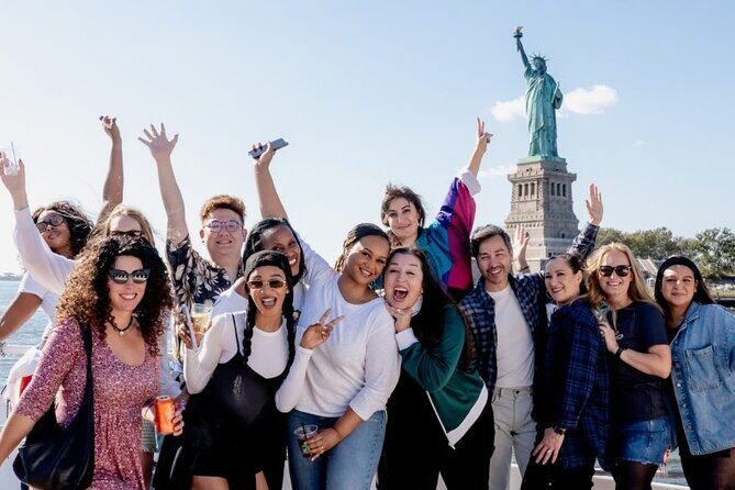 Liberty Sightseeing Cruise and Manhattan Top Sights Walking Tour - In-Depth Look at the Tour Experience