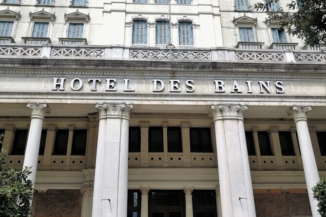 Lido Bike Tour: With a Local on the Island of Cinema - What Travelers Say