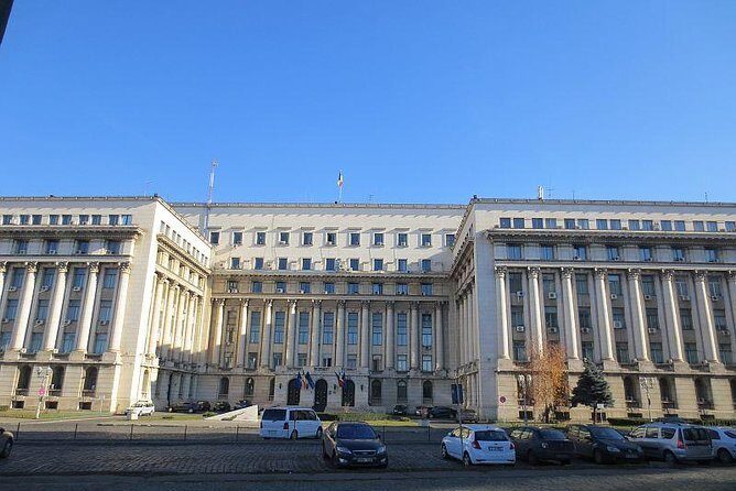 Life under Communism - A Closer Look at the Tour