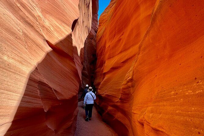 Ligai Si Anii Canyon Tour through Antelope Canyon - Key Points