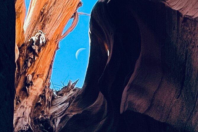 Ligai Si Anii Canyon Tour through Antelope Canyon - What to Expect from the Ligai Si Anii Canyon Tour