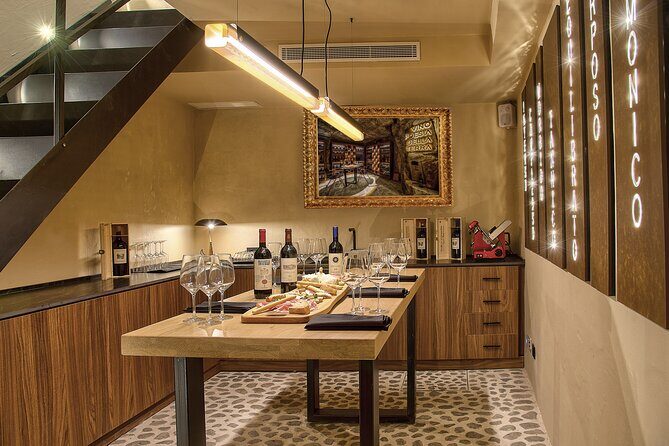 Light dinner accompanied with Masterclass Wines - Complete Breakdown of the Experience