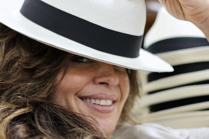 Lil Havana Miami:Classic Cars,Cigar Factory,Coffee,Pastry & Rum - FAQs