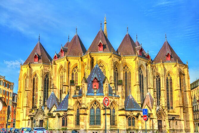 Lille Scavenger Hunt and Highlights Self-Guided Tour - What Could Be Better