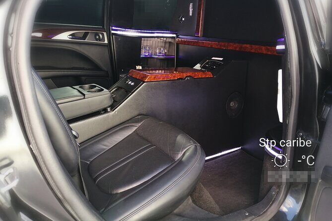 Lincoln Strecth Limousine with Wi Fi on board - Analyzing the Cost and Value