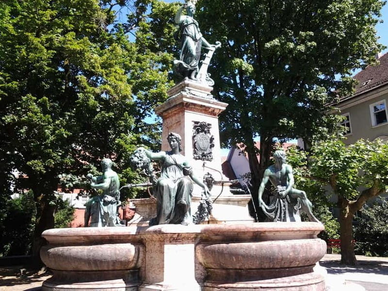 Lindau: Private city tour with wine tasting - Final Thoughts: Is This Tour Right for You?