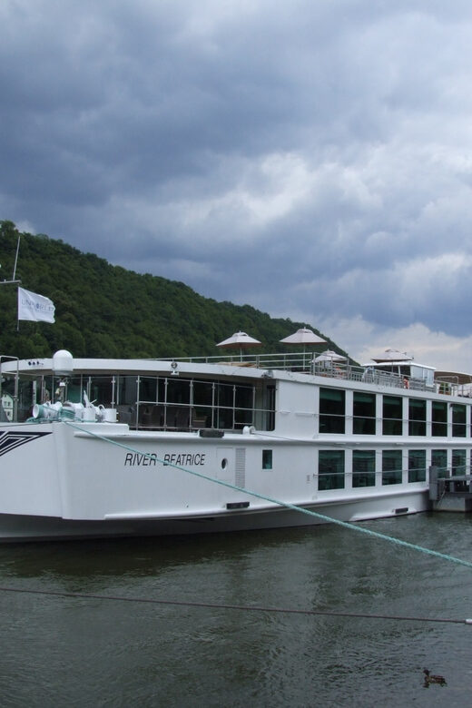 Linz: Private Day Trip to Cesky Krumlov - Key Points