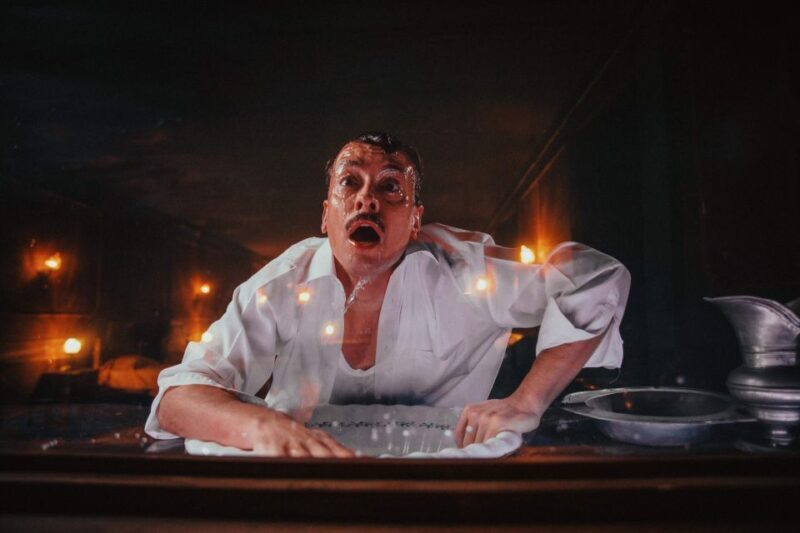 Lisboa - A Morte do Corvo, new immersive theatre, not spoken - Key Points