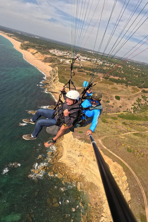 Lisboa: Paragliding Flight - Praia das Bicas - What to Expect: A Passion for Flying over Lisbon’s Beaches
