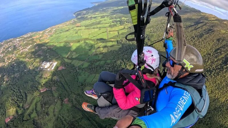 Lisboa: Paragliding Flight - Praia das Bicas - The Experience Providers and What They Offer