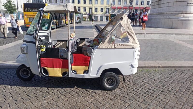 Lisbon: 1,5 Hours Historical Tuk Tour for Two Persons. - FAQ