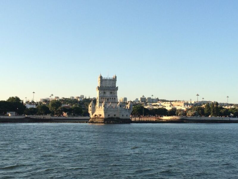 Lisbon 2-Hour River Cruise - FAQs