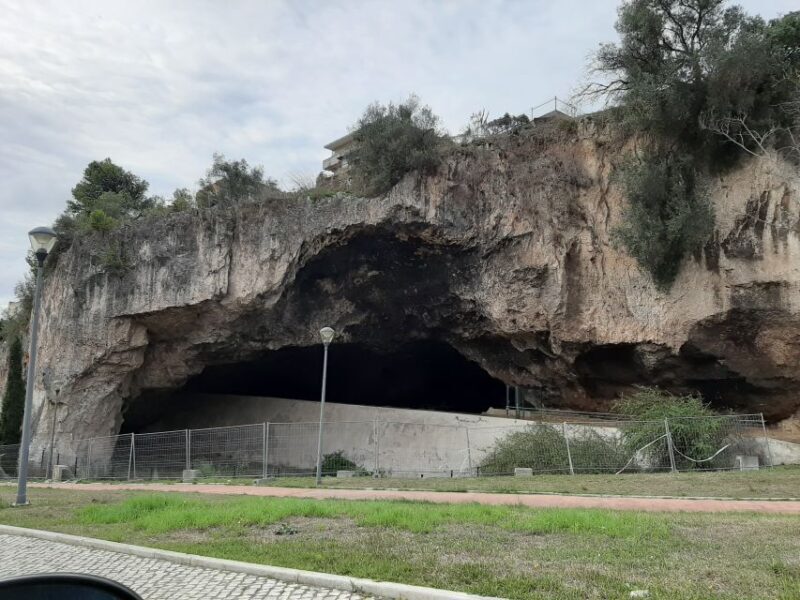 Lisbon: 2 hours Private City Highlights Tuk-Tuk Tour for two - What It’s Like to Ride in a Tuk-Tuk in Lisbon