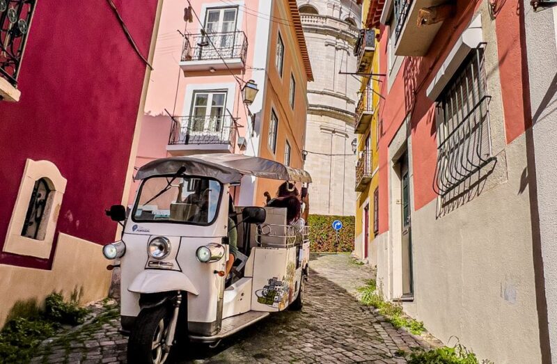 Lisbon: 2h Old Lisbon Tuk Tuk Tour - The Experience in Detail