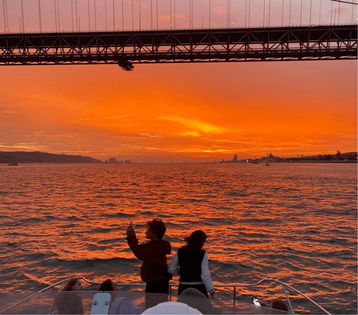 Lisbon: 2h Private Luxury Sunset Cruise with Welcome Drink - Who Is This Tour Best For?