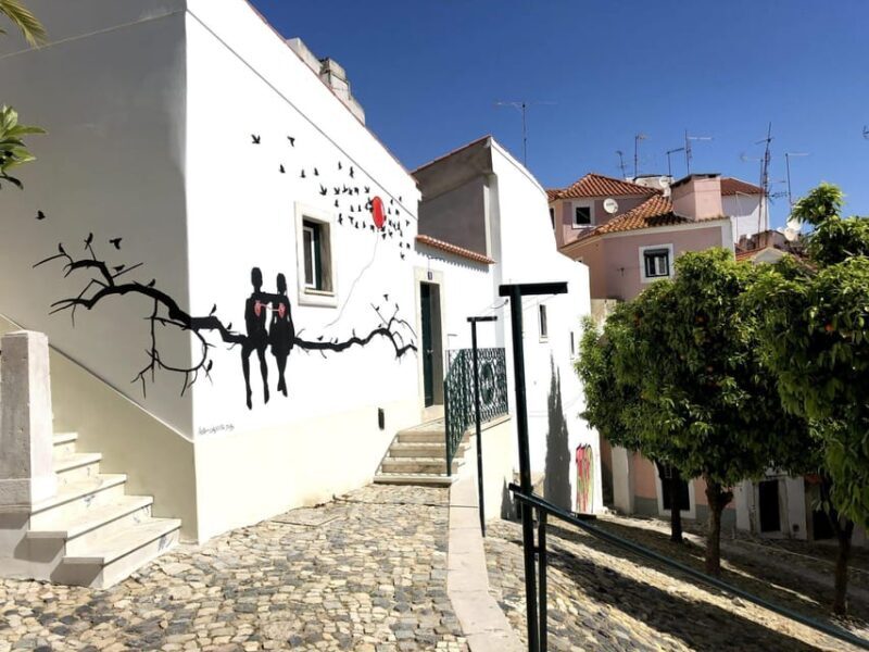 Lisbon: Alfama Guided Walking Tour - Who Should Book This Tour?