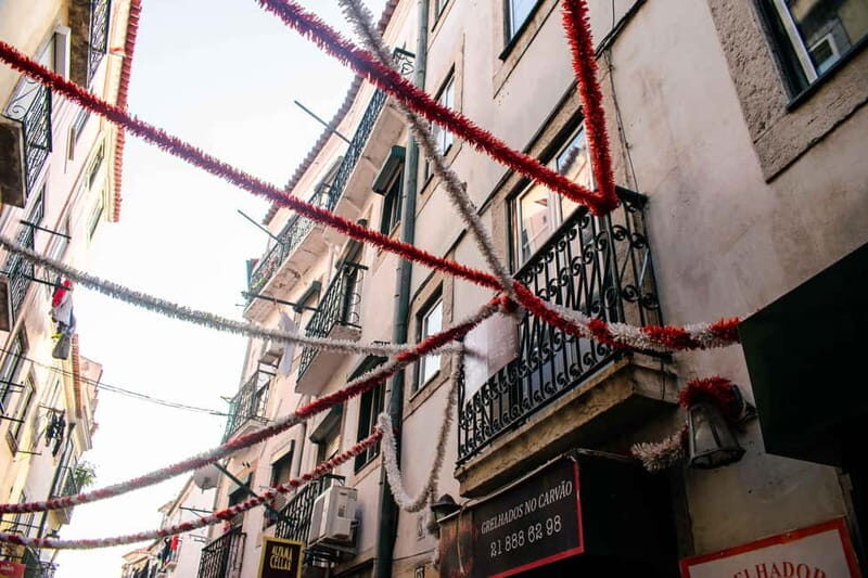 Lisbon: Alfama, Mouraria Walking Tour with Fado Night, Tapas - Alfama