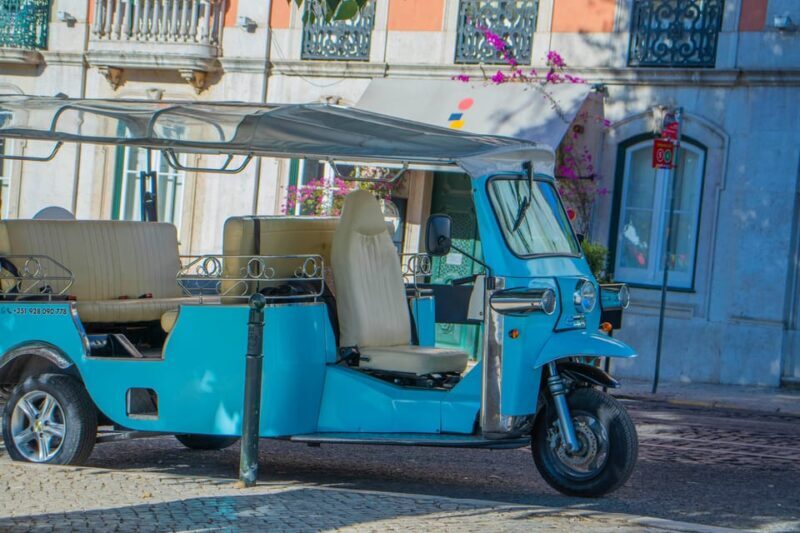 Lisbon: All Viewpoints 3-Hour TukTuk Tour w/True Local Guide - FAQs
