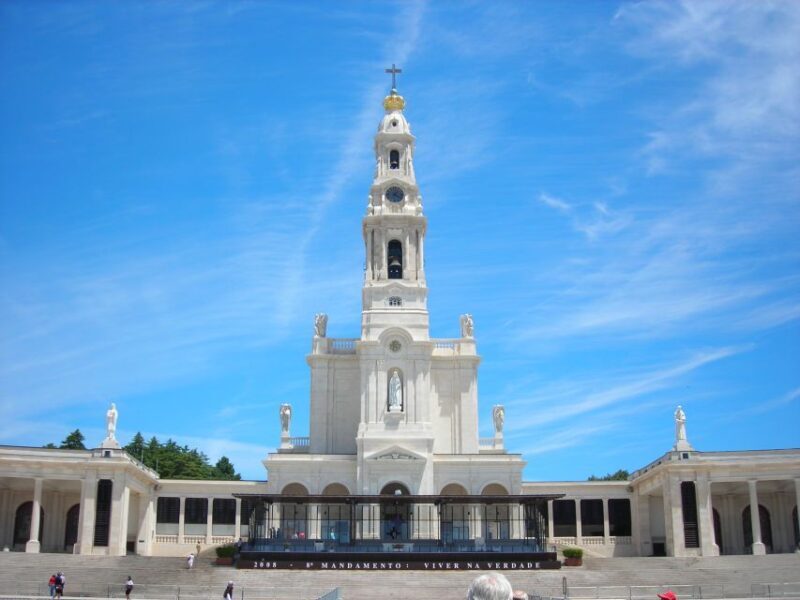Lisbon and Fatima Sanctuary Full-Day Private Tour - FAQ